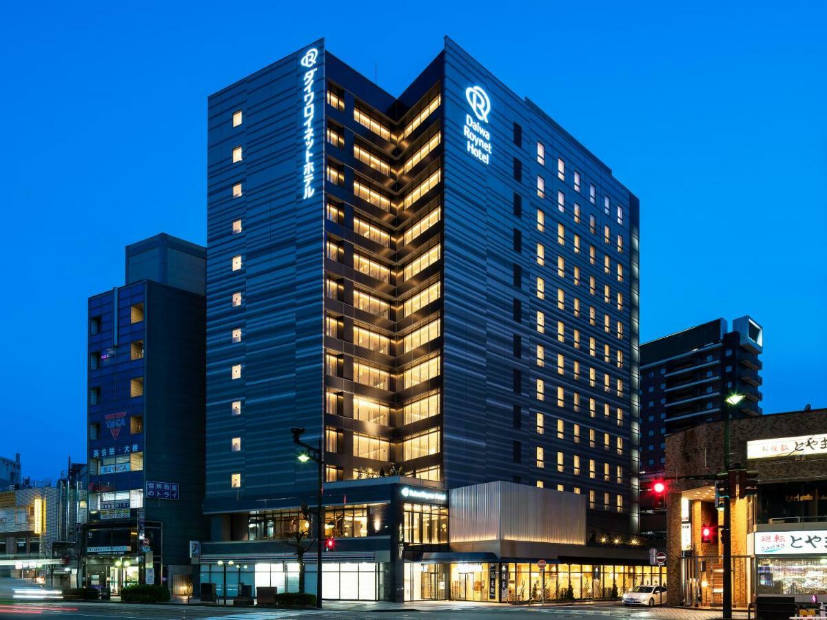 Daiwa Roynet Hotel Toyama-Ekimae Exterior foto